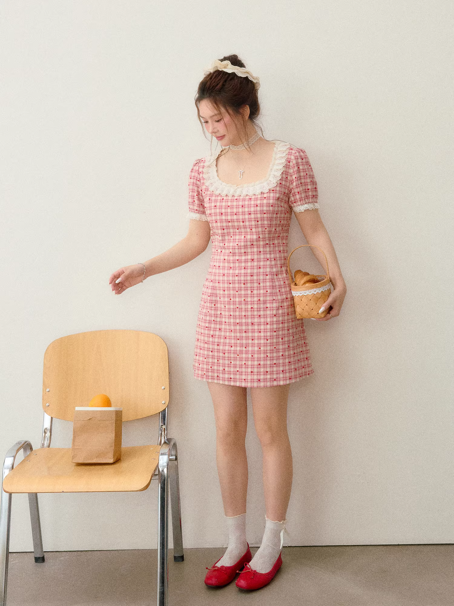 Váy hè thời thượng Zhang Daren 2025, size lớn, dành cho nữ, kiểu dáng retro, họa tiết, mini, giúp thon gọn cho các cô gái mũm mĩm