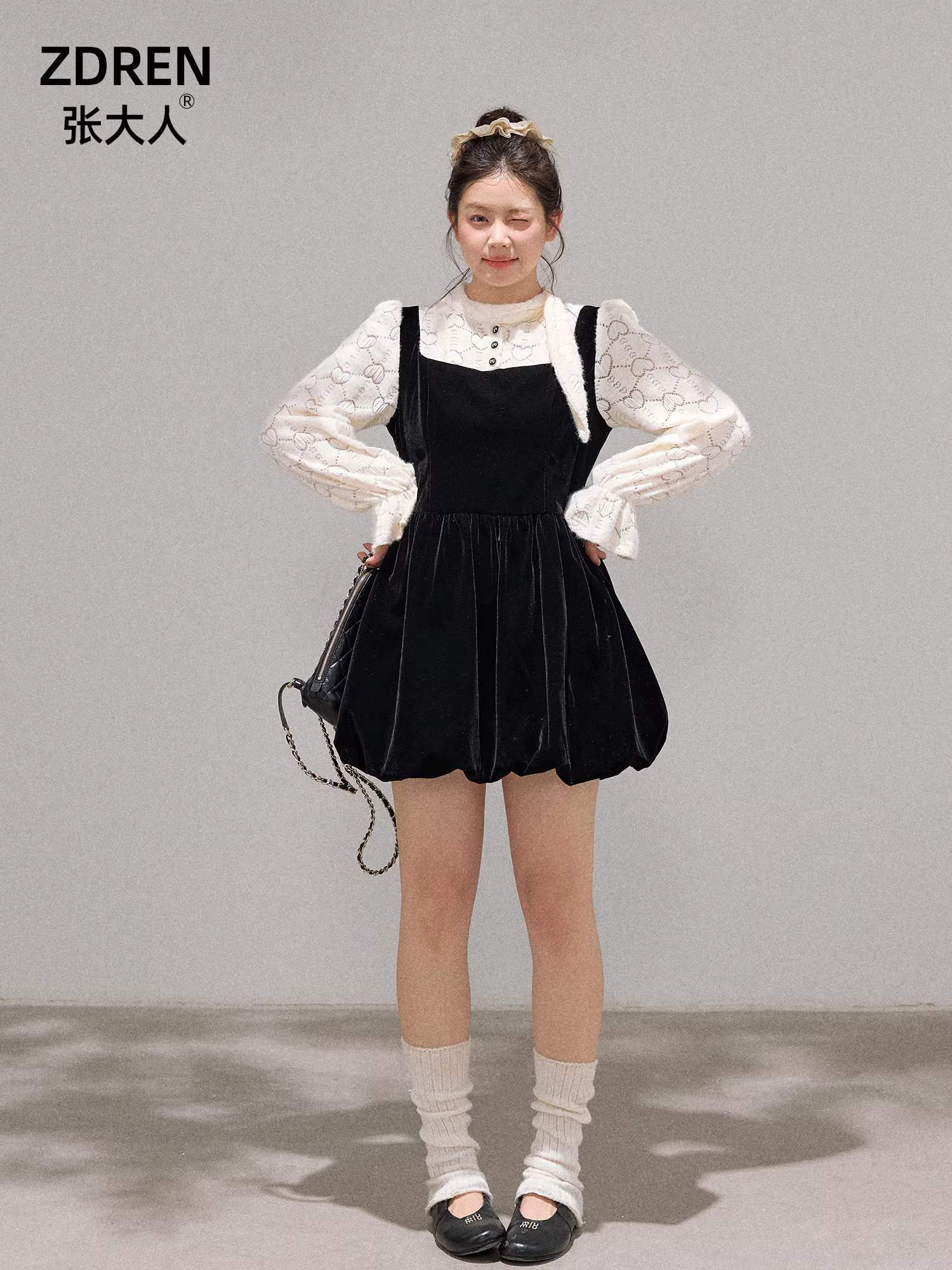 Quần áo nữ cỡ lớn dành cho những cô gái hơi mũm mĩm, váy giảm béo mùa thu đông với phong cách quý cô giàu có, váy nhung giả hai mảnh họa tiết hoa.