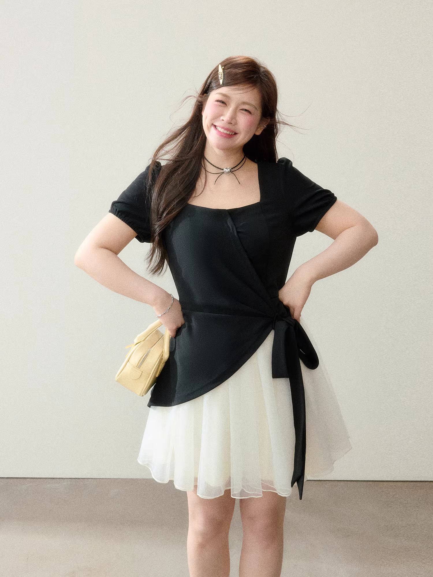 Quần áo nữ cỡ lớn dành cho người lớn, đầm thanh lịch đơn giản, thiết kế giả hai mảnh giúp thon gọn dáng người.