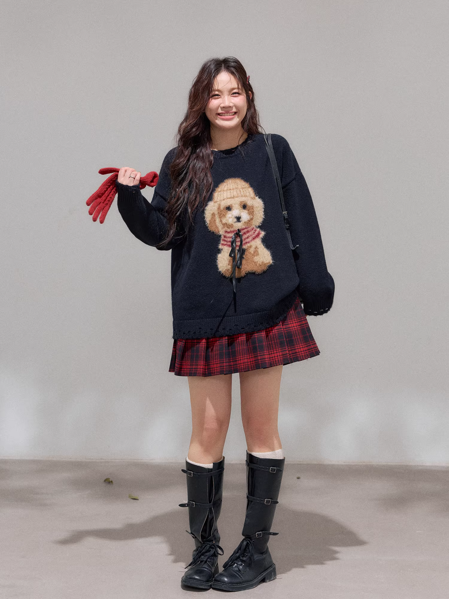 Quần áo nữ cỡ lớn dành cho người lớn, áo len kiểu Hàn Quốc giúp giảm béo và trẻ hóa, bộ áo len và chân váy kẻ sọc.