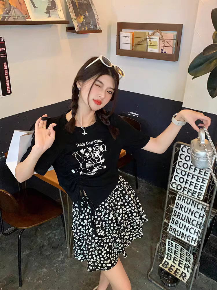 Quần áo nữ cỡ lớn dành cho các cô nàng mũm mĩm, váy xếp ly hoa tôn dáng, kiểu dáng ngọt ngào, trang phục thường ngày thời trang dành cho nữ.