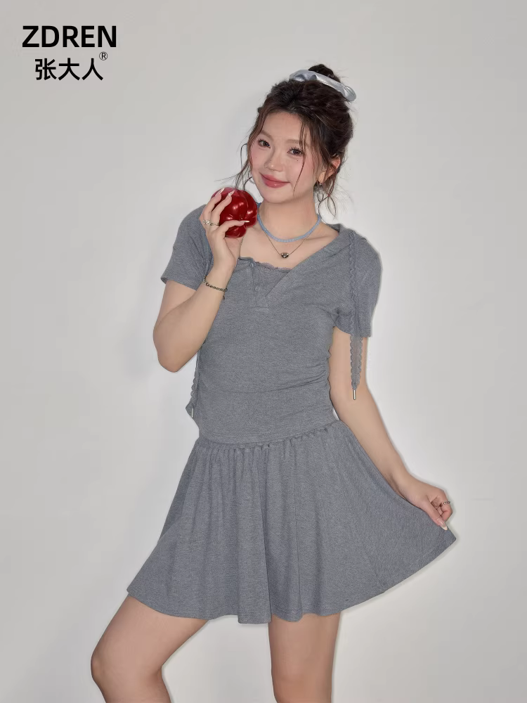 Quần áo nữ cỡ lớn dành cho người lớn, bộ áo thun ngắn tay màu xám ôm dáng và chân váy kiểu dáng mùa hè mới.