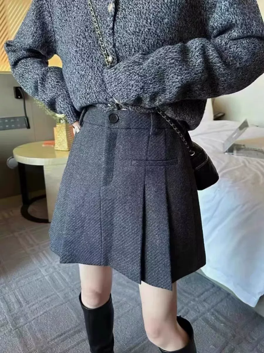 Váy len cao eo mùa thu đông 2024 dành cho nữ, váy chữ A chống lộ, size lớn, váy ngắn xếp ly tôn dáng cho nữ.