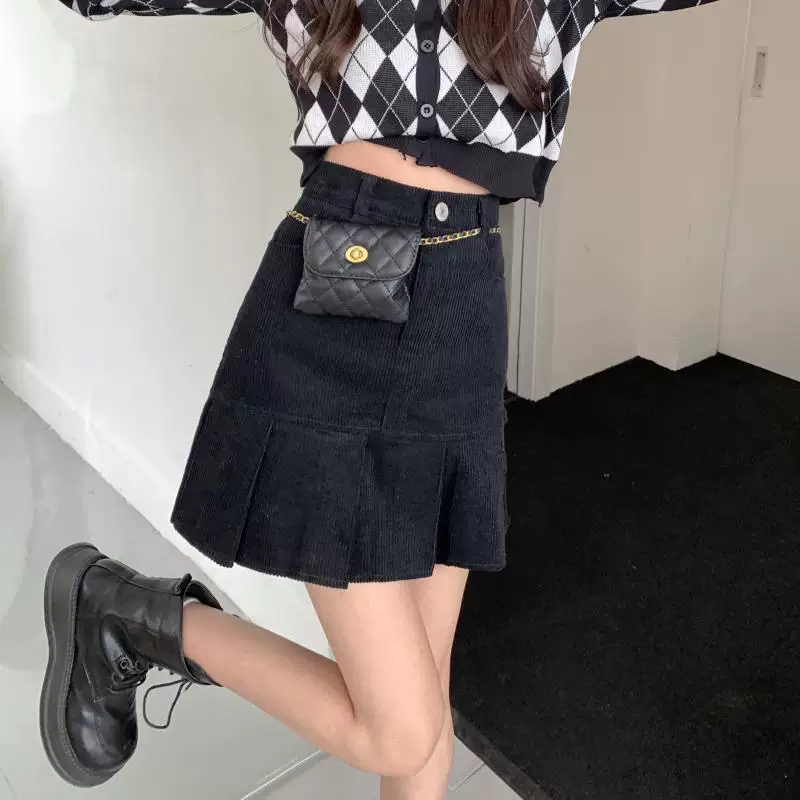 Váy nhung kẻ cỡ lớn dành cho nữ, mùa thu đông, phong cách preppy, váy xếp ly, lưng cao, tôn dáng, váy ngắn chữ A đa năng dành cho phụ nữ cỡ lớn.