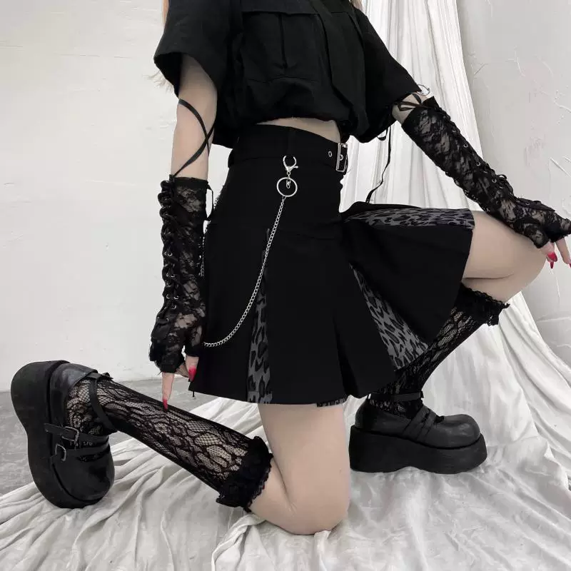 Váy xếp ly ngọt ngào và mát mẻ dành cho nữ, váy chữ A cạp cao cỡ lớn, váy đồng phục kiểu học sinh JK, váy công sở có dây xích, váy ngắn.