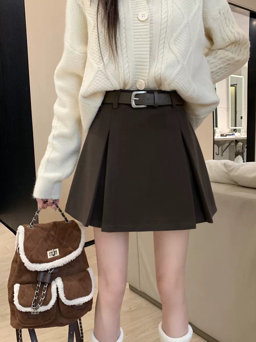 Váy len màu xám, thiết kế cỡ lớn mùa thu đông, váy ngắn dáng chữ A, váy xếp ly ôm hông màu cà phê cỡ nhỏ, cạp cao.