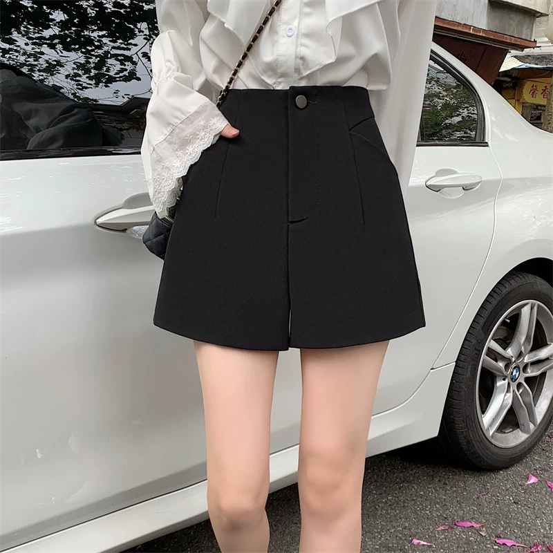 Quần short vest trắng cạp cao size lớn cho nữ 2025, quần ống rộng đen dáng rộng phong cách cao cấp, quần chữ A mặc thường ngày