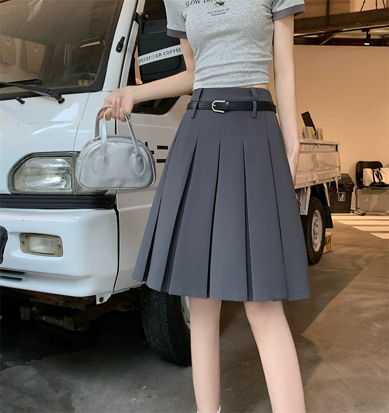 Bộ vest màu xám cỡ lớn với chân váy dài trung bình dành cho nữ, thiết kế mùa hè, chân váy chữ A độc đáo, chân váy xếp ly cao eo.