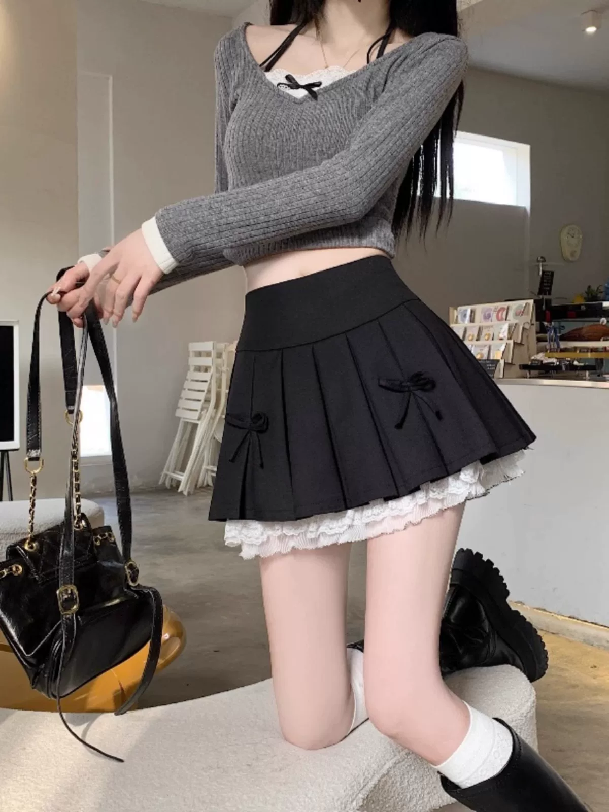 Váy xòe phối ren cỡ lớn dành cho nữ, thiết kế mùa hè, váy xếp ly nơ màu xám, váy ngắn chữ A lưng cao.