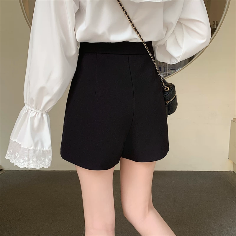 Quần short vest trắng cạp cao size lớn cho nữ 2025, quần ống rộng đen dáng rộng phong cách cao cấp, quần chữ A mặc thường ngày