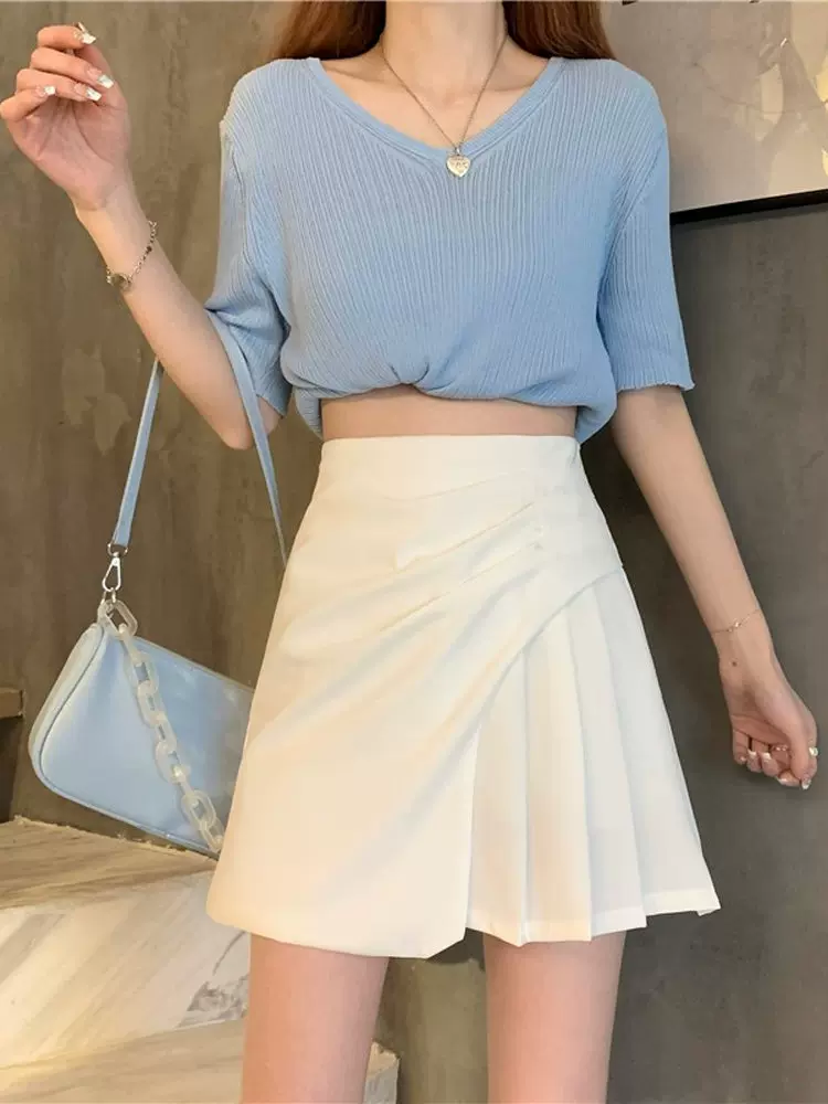 Váy xếp ly màu trắng cỡ lớn dành cho nữ, mùa hè, dành cho những cô nàng mũm mĩm, lưng cao bất đối xứng, tôn dáng, váy mini ôm sát dáng chữ A xếp ly.