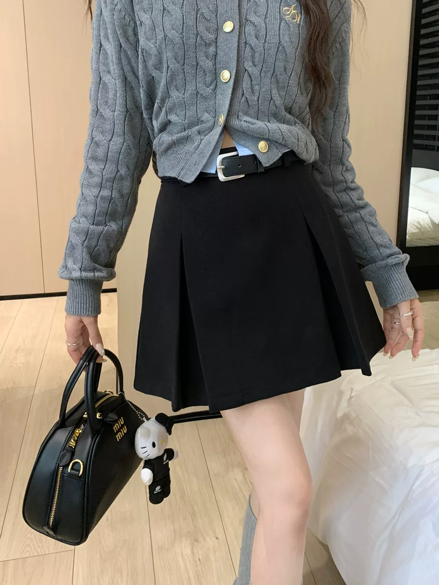 Váy len màu xám, thiết kế cỡ lớn mùa thu đông, váy ngắn dáng chữ A, váy xếp ly ôm hông màu cà phê cỡ nhỏ, cạp cao.