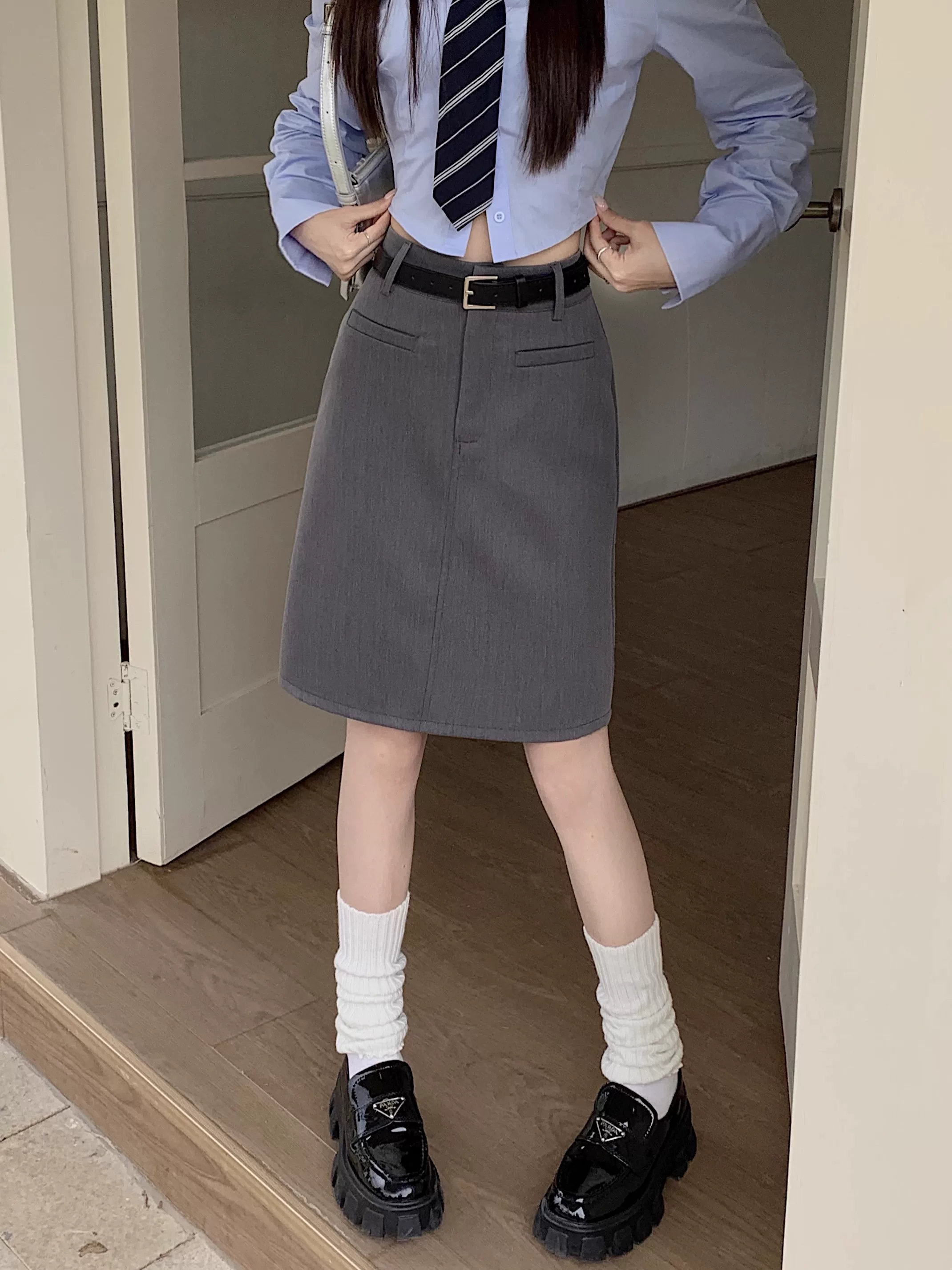 Váy chữ A màu xám dành cho nữ, cỡ lớn mùa hè, cạp cao, che bụng, váy dài vừa phải cho người có thân hình quả lê, váy ngắn nhỏ nhắn.