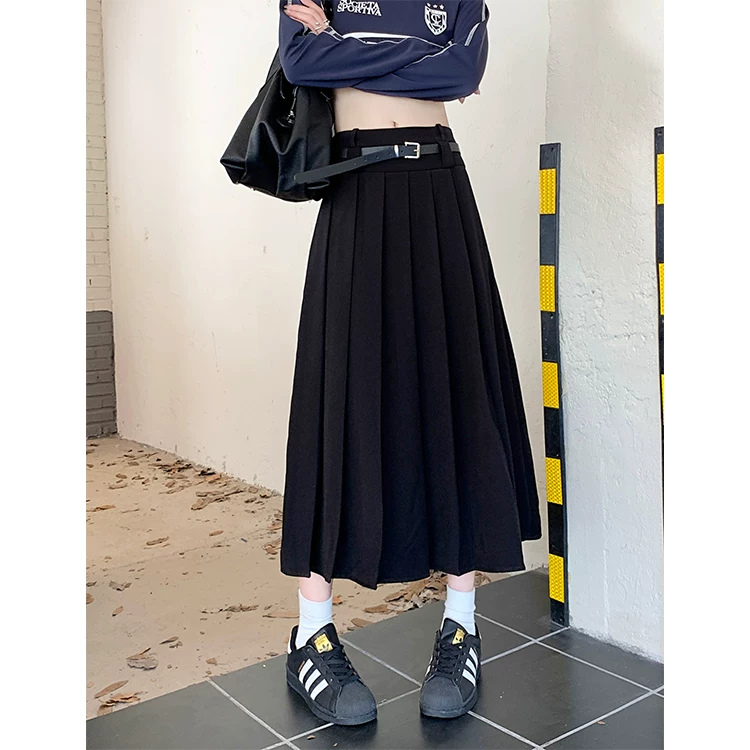 Váy xếp ly màu xám, cạp cao, dáng dài trung bình, dành cho nữ, thiết kế dành cho người có thân hình đầy đặn, kiểu dáng chữ A giúp tôn dáng và che khuyết điểm vùng hông.