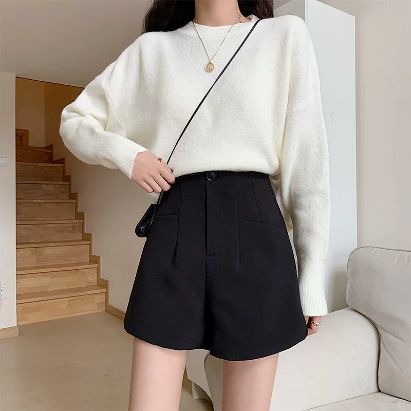 Quần short vest đen ống rộng lưng cao dành cho nữ, dáng rộng, dáng chữ A giảm béo mùa thu đông 2023 kiểu dáng mới quần cỡ lớn, quần short đi kèm áo khoác ngoài