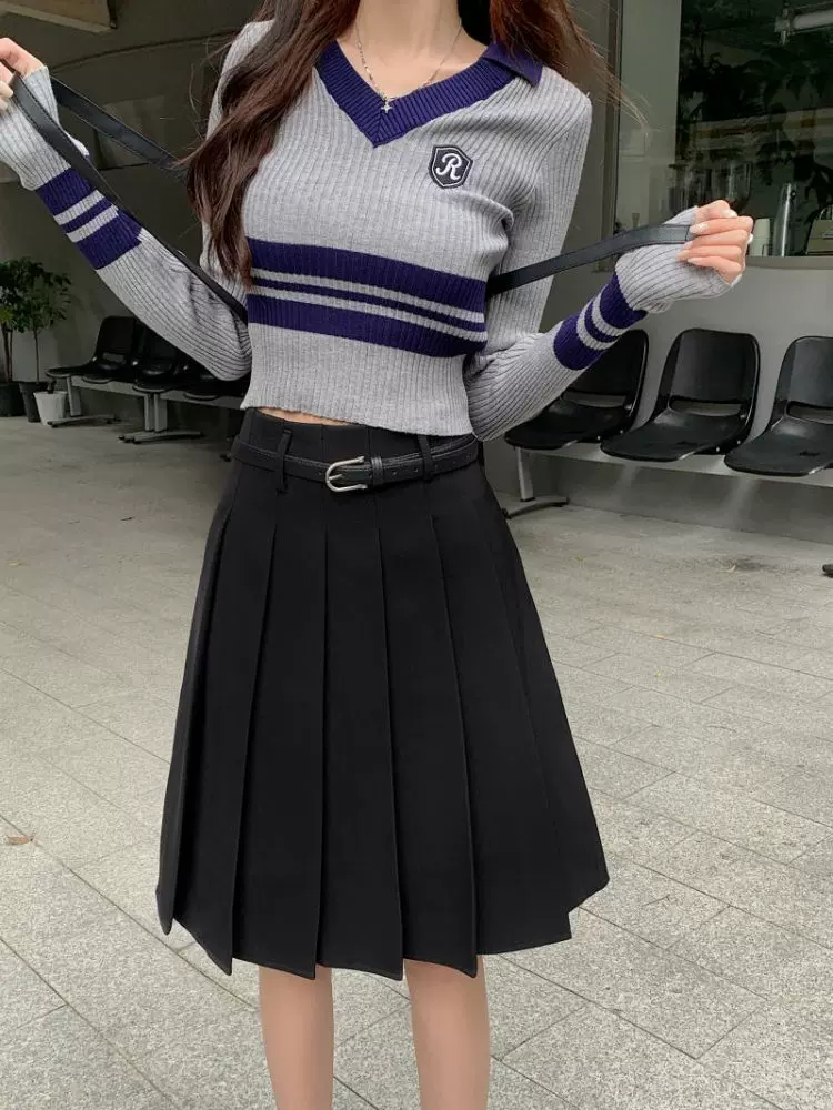 Váy xếp ly trắng nữ, váy dài trung bình, kiểu mới hè 2025, cạp cao, dáng chữ A tôn dáng, váy xòe, váy nửa thân size lớn.