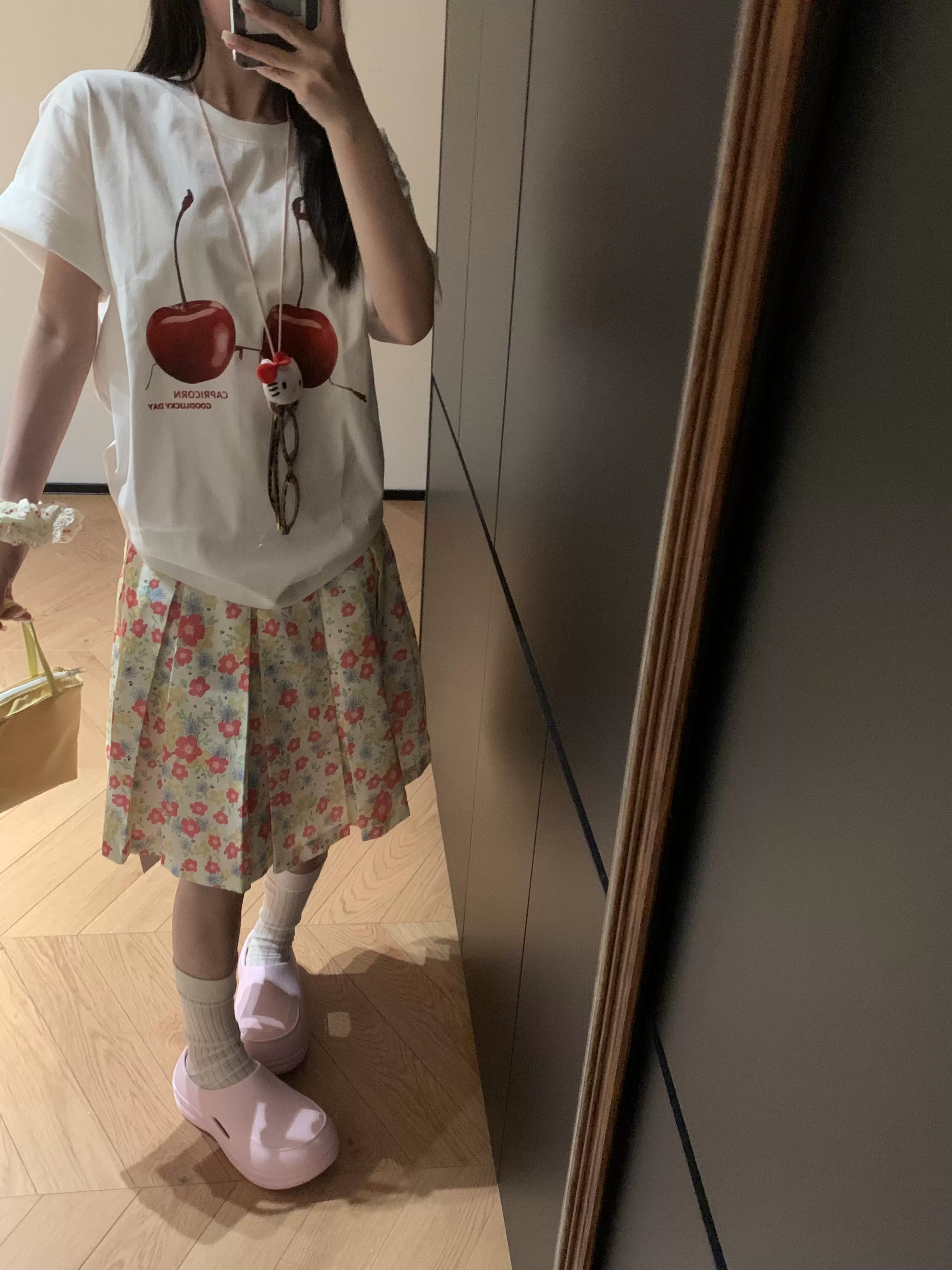 Váy xếp ly hoa hồng phong cách retro Mỹ dành cho nữ, mùa hè 2025, kiểu dáng đa năng, chất liệu thường ngày, lưng cao, dài ngang đùi