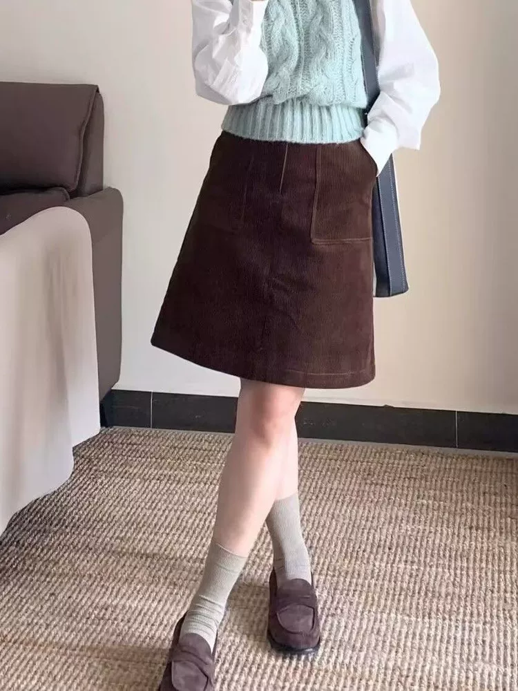 Váy nhung cao cấp cỡ lớn màu cà phê, váy midi ôm hông, cạp cao, tôn dáng mùa thu đông, váy ngắn chữ A chống lộ.