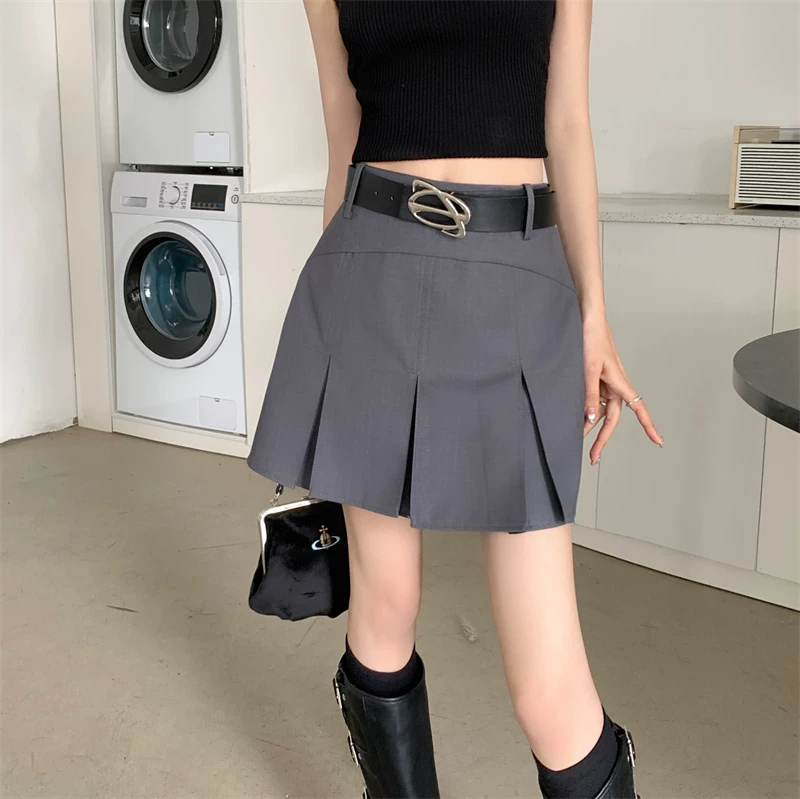 Váy xếp ly lưng cao màu xám cỡ lớn, váy ngắn chữ A tôn dáng cho nữ, quần váy ôm hông kiểu Mỹ chống lộ.