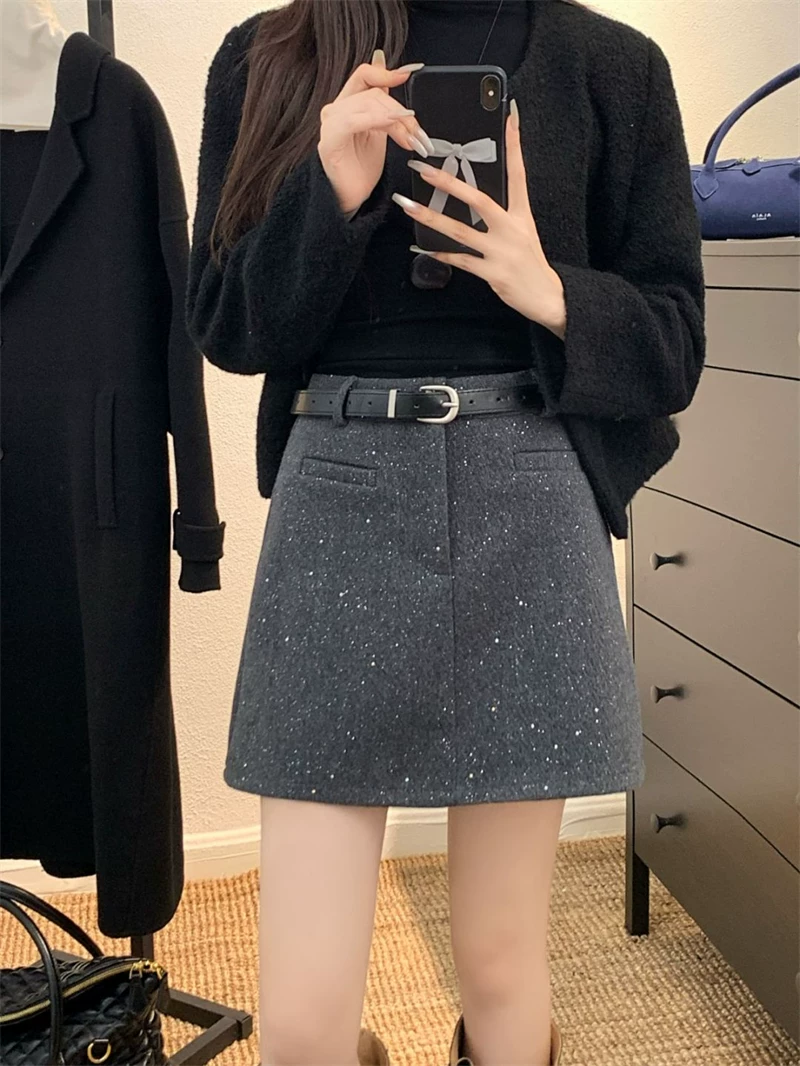 Váy len màu xám sáng bóng dành cho nữ, mùa thu đông, cỡ lớn, lưng cao, dáng nhỏ nhắn, váy ngắn đính sequin, váy bút chì dáng chữ A tôn dáng.