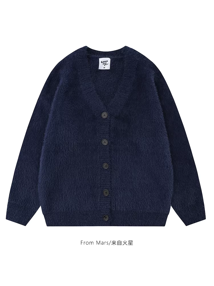 Từ sao Hỏa Pha loãng ký ức, áo cardigan dáng rộng phong cách lười biếng