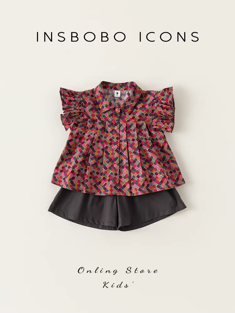 Trang phục mùa hè cho bé gái, bộ quần áo thời trang cho bé gái, bộ trang phục mùa hè hai mảnh sành điệu cho bé gái, quần áo trẻ em hợp thời trang cho mùa hè.