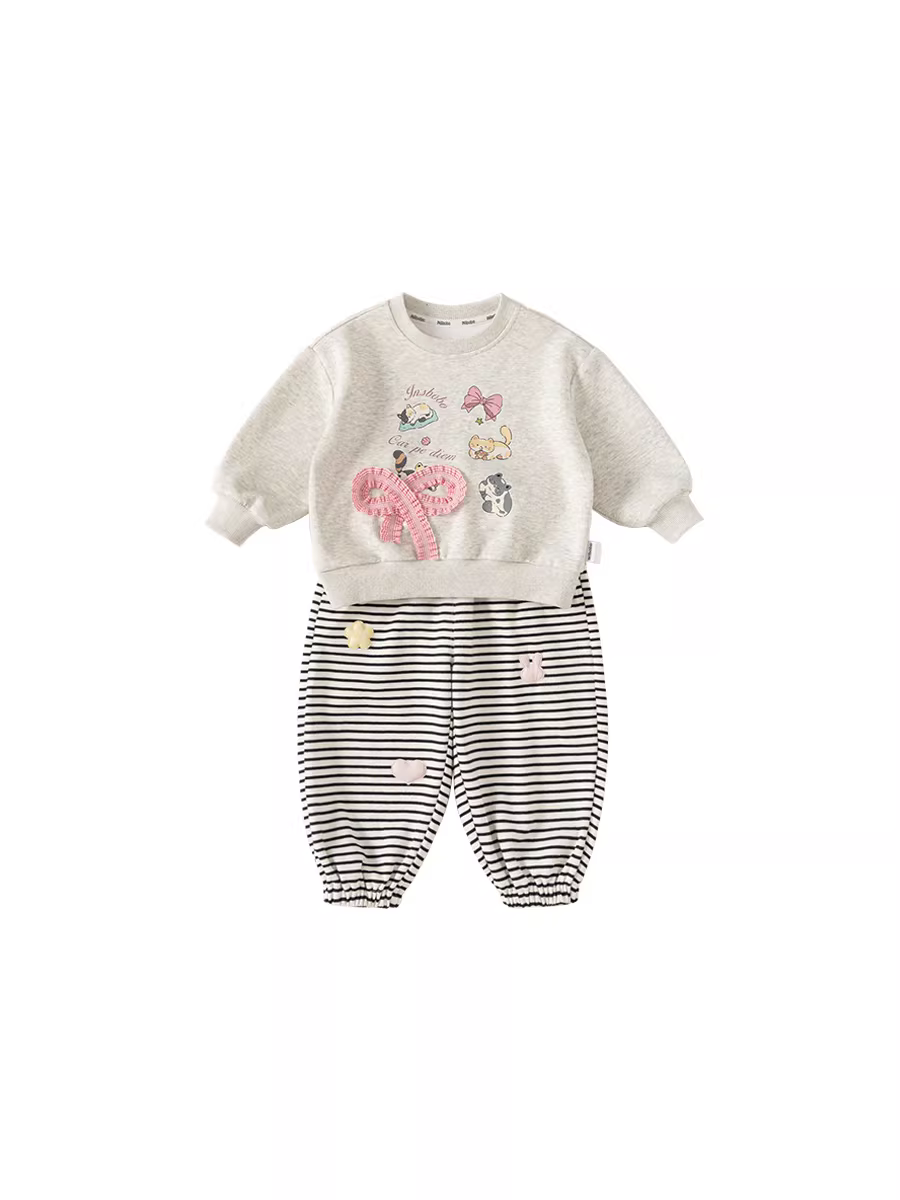 Bộ đồ bé gái INSbobo thu đông 2025, bộ thể thao dễ thương cho bé, phong cách xuân thu, bộ hai mảnh, quần áo trẻ em