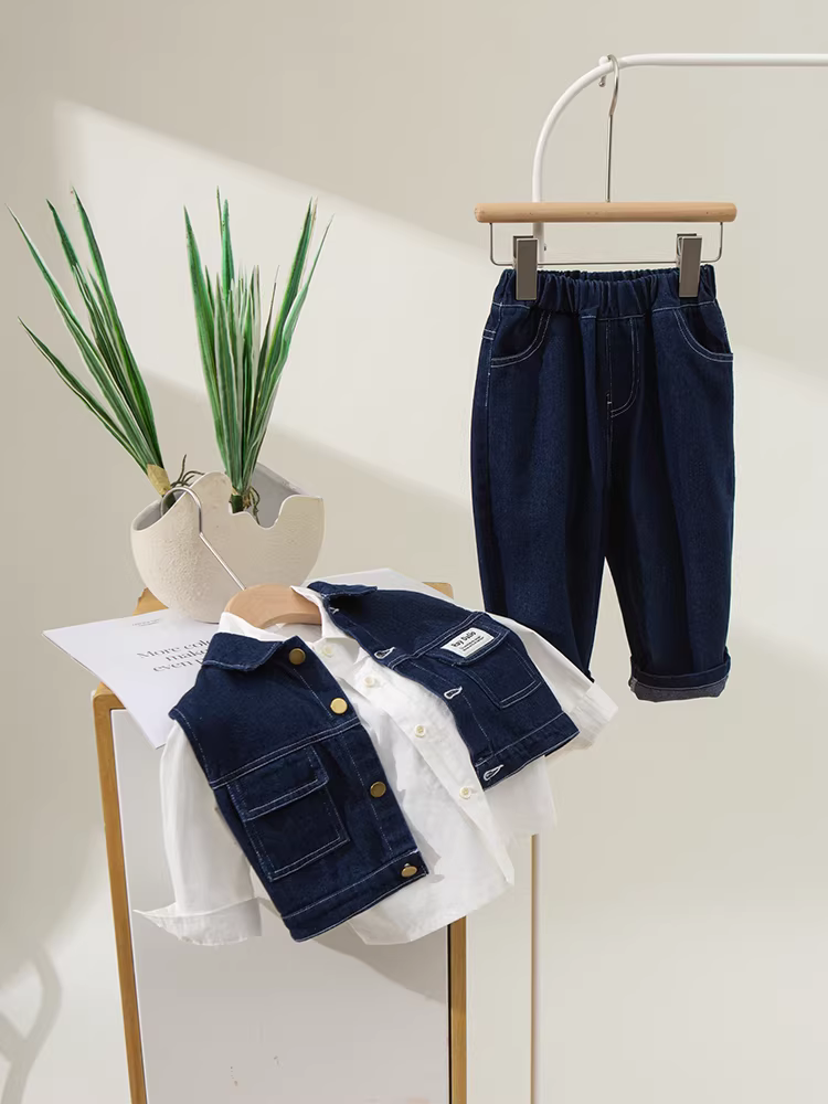 Bộ trang phục thu đông bé trai 2025 kiểu mới, bộ ba gồm áo vest bé trai, quần áo denim trẻ em xuân thu INSbobo