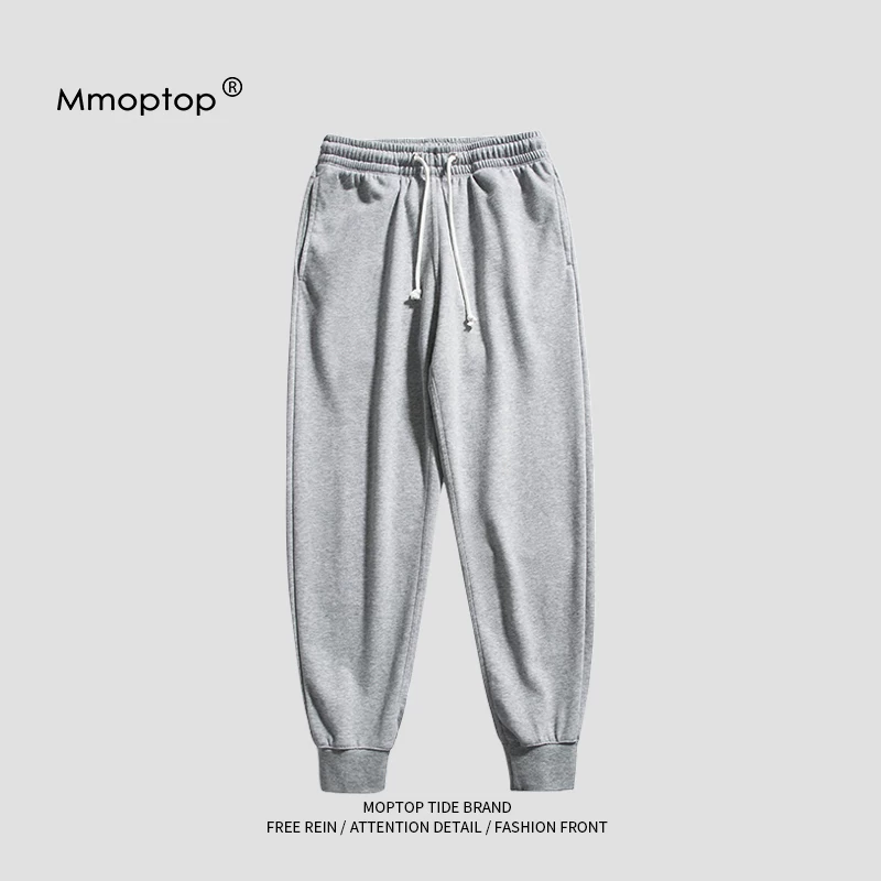 Quần jogger phong cách mới mùa hè Mmoptop2025 dành cho nam, quần thể thao dáng rộng đơn giản, hợp thời trang cho các chàng trai.