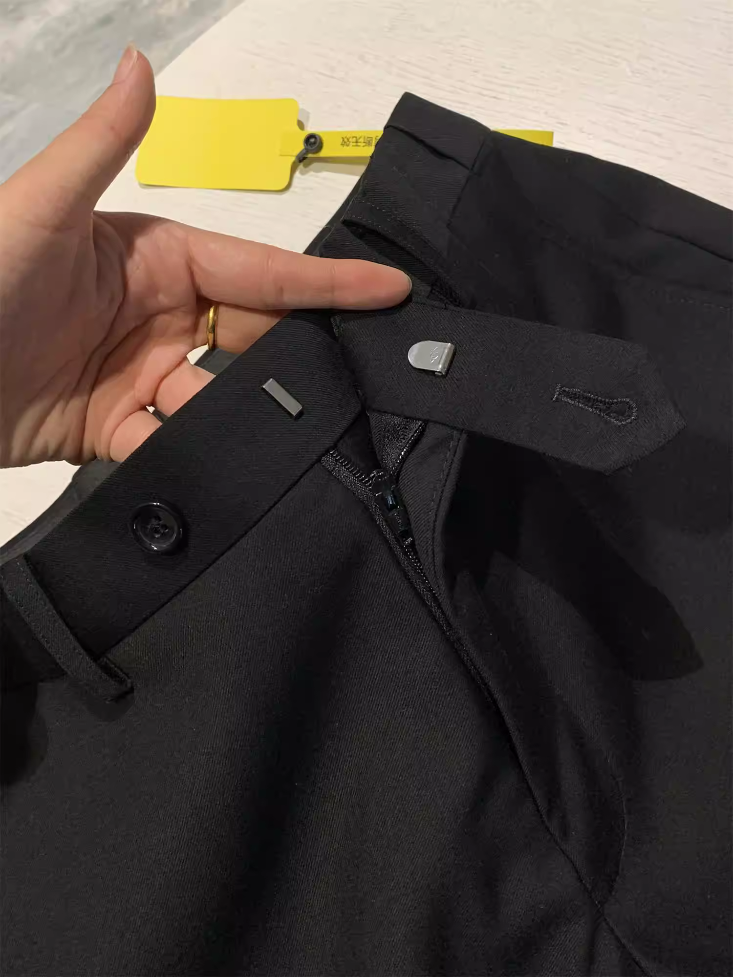 Vải len worsted Ý của Don Quixote! Nghề dệt may thủ công theo phong cách Ý! Quần âu nam, quần tây công sở và quần thường.