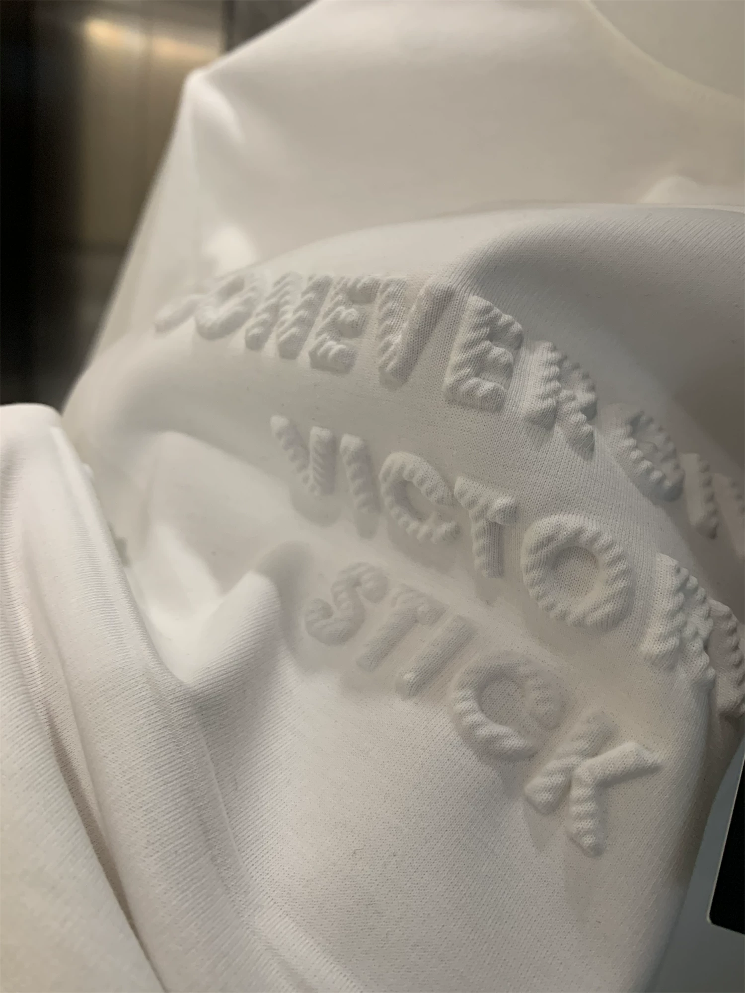 Phong cách nhà thiết kế Don Quixote! Thiết kế nổi 3D! Áo thun ngắn tay màu trơn mùa hè, phong cách giản dị, đa năng, dành cho cặp đôi.