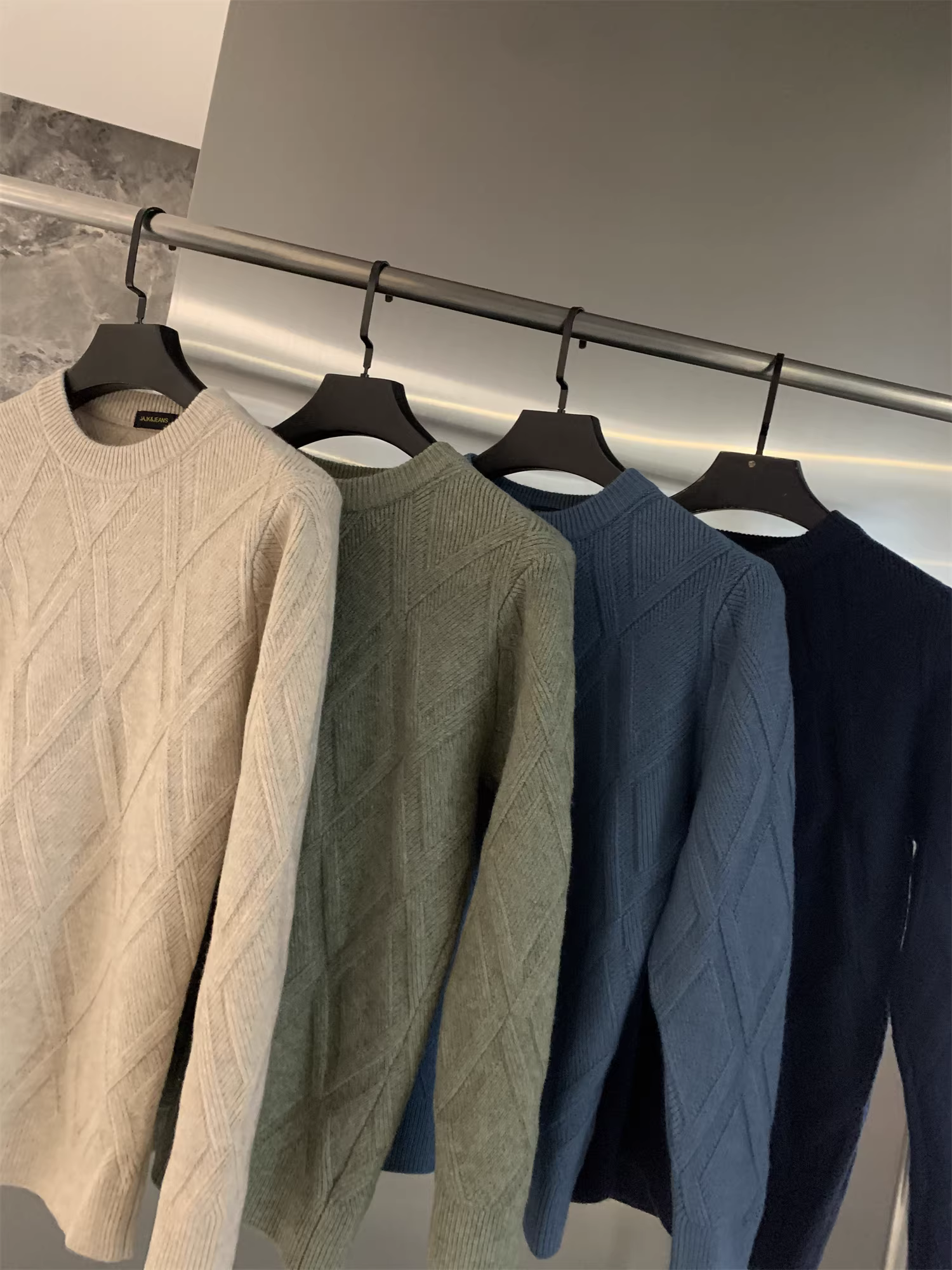 Don Quixote Modal Blend! Họa tiết dây cáp được đan bằng tay! Áo len dệt kim dày thường ngày mùa thu đông dành cho nam giới.