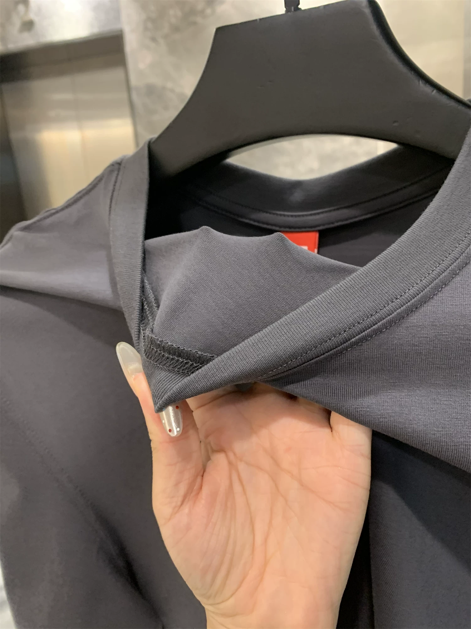 Dòng thiết kế Don Quixote! Đã được chải và giặt sạch! Áo thun nam tay ngắn cổ tròn màu trơn đa năng, phong cách thường ngày mùa hè.