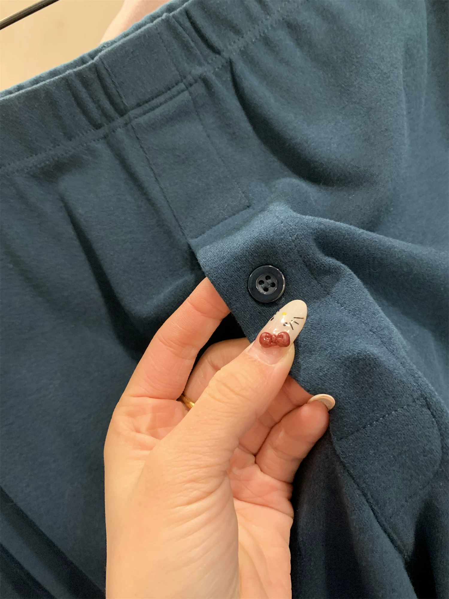 Don Quixote Bean! Vải giữ nhiệt hai mặt dày đặc, chất lượng cao! Bộ đồ lót giữ nhiệt mùa thu đông dành cho nam và nữ.