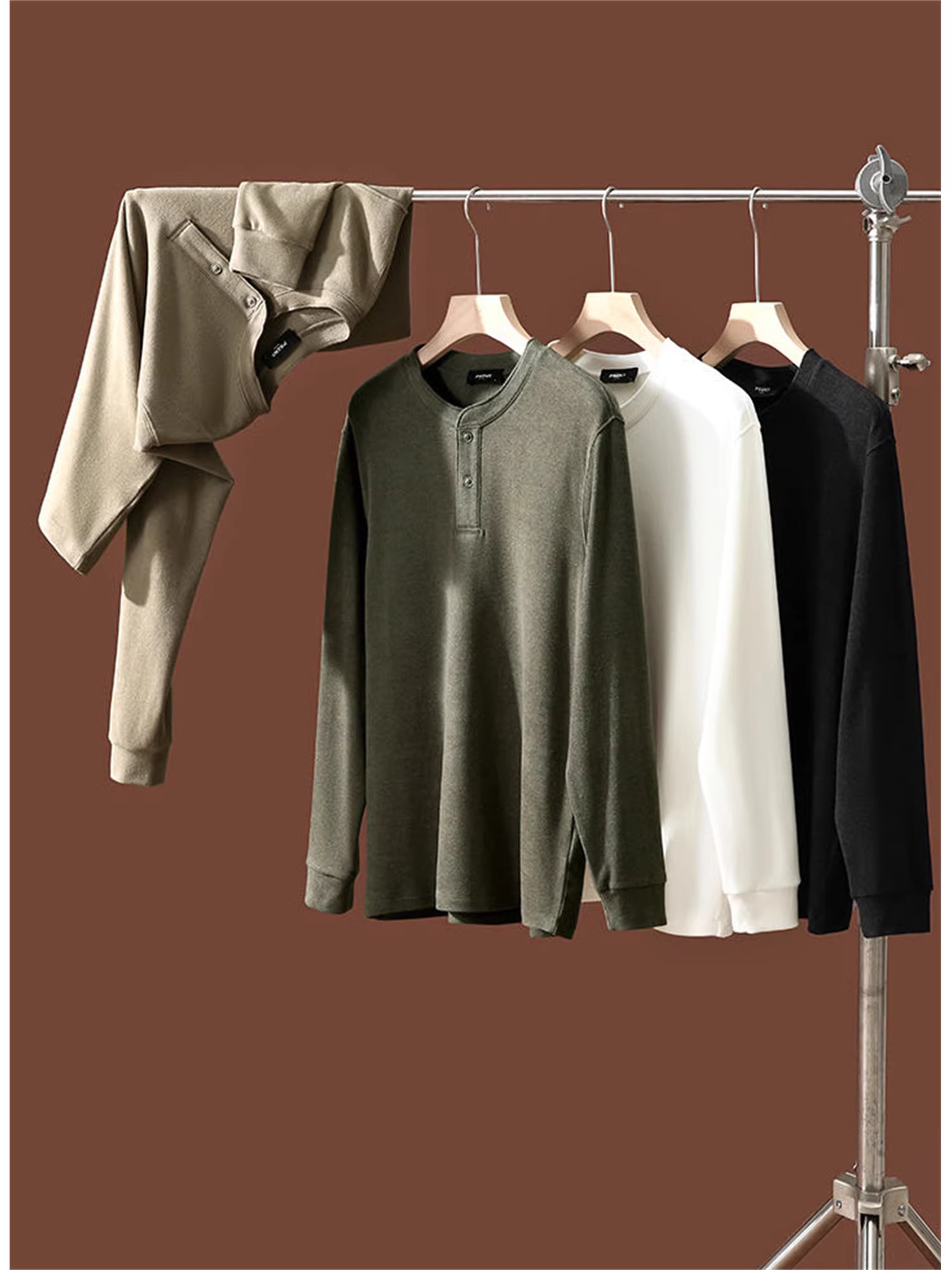 Áo giữ nhiệt Don Quixote! Áo len lông cừu ấm áp mùa thu đông, cổ Henry kiểu Mỹ cổ điển, áo lót dài tay giữ ấm cho nam.