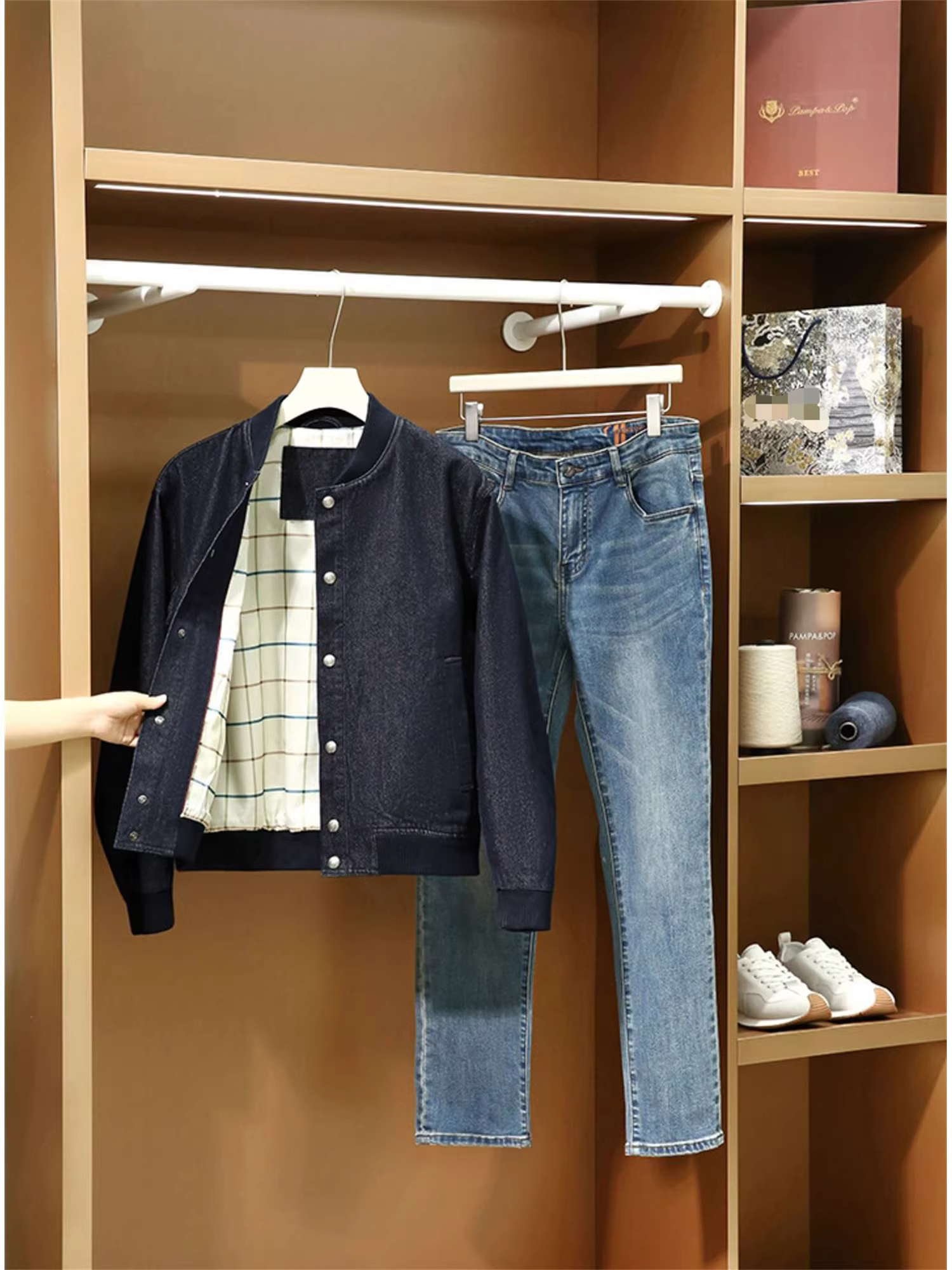 Phong cách Don Quixote! Quần jean màu chàm đã qua xử lý! Áo khoác denim unisex mùa thu đông.