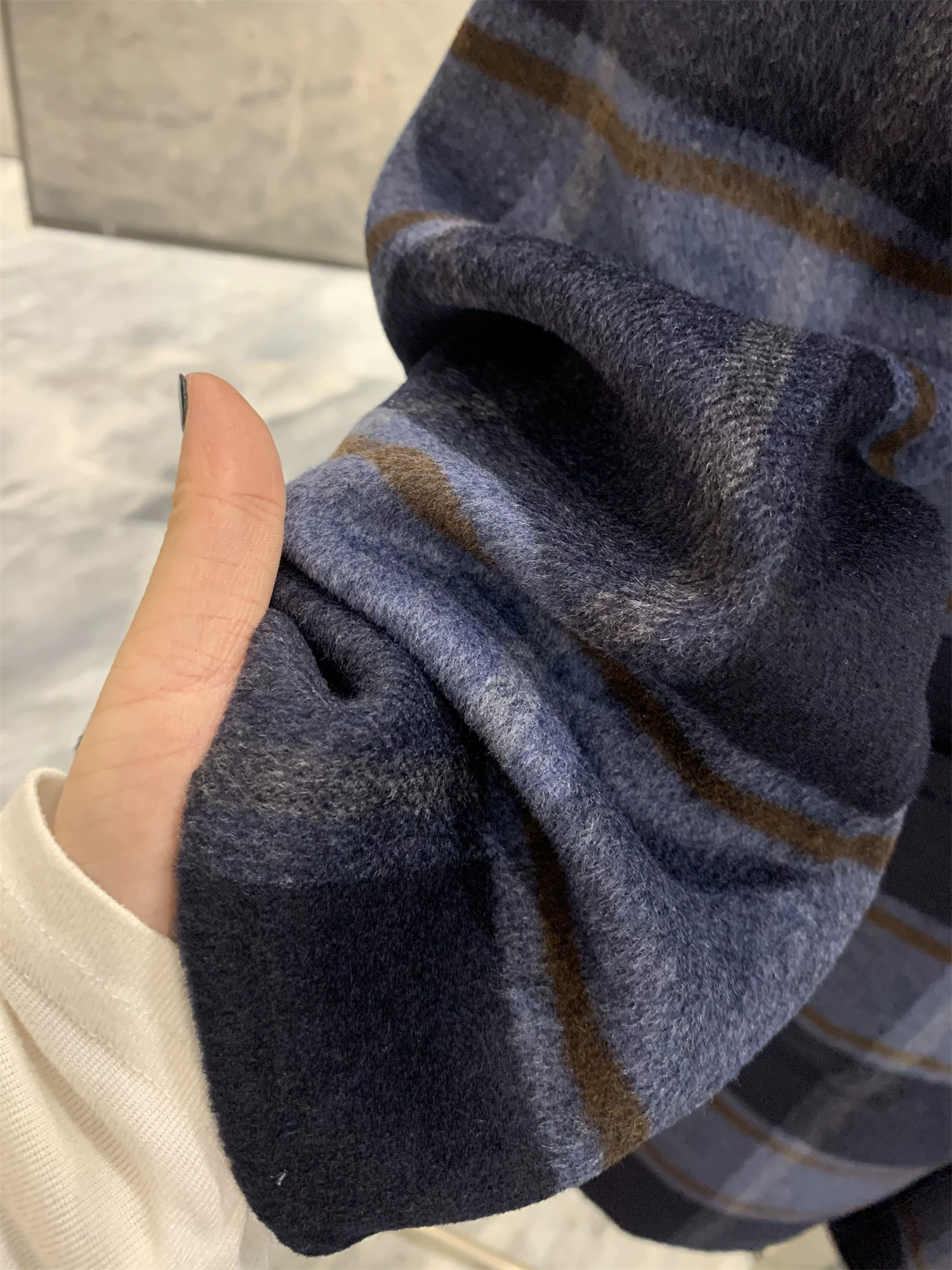 Don Quixote có thể đảo ngược! Chất liệu len pha! Áo khoác dài trung bình kiểu cặp đôi mùa thu đông, dáng thẳng, phong cách thường ngày, hợp thời trang