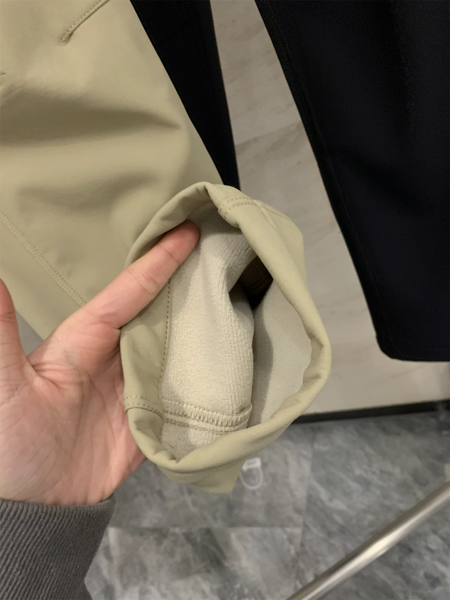 Don Quixote Outdoor Bird! Thiết kế 3D! Quần mùa thu đông lót nhung mỏng, co giãn, nhanh khô, ấm áp, kiểu dáng thường ngày.