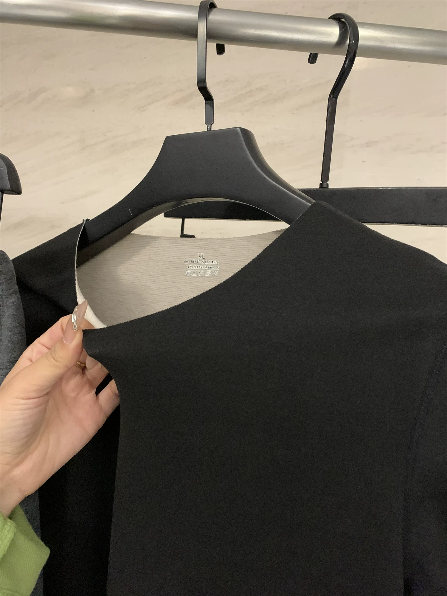 Don Quixote Mulberry Silk + Len cừu! Bộ đồ lót giữ nhiệt liền mạch, ấm áp và nhẹ cho nam mùa thu đông