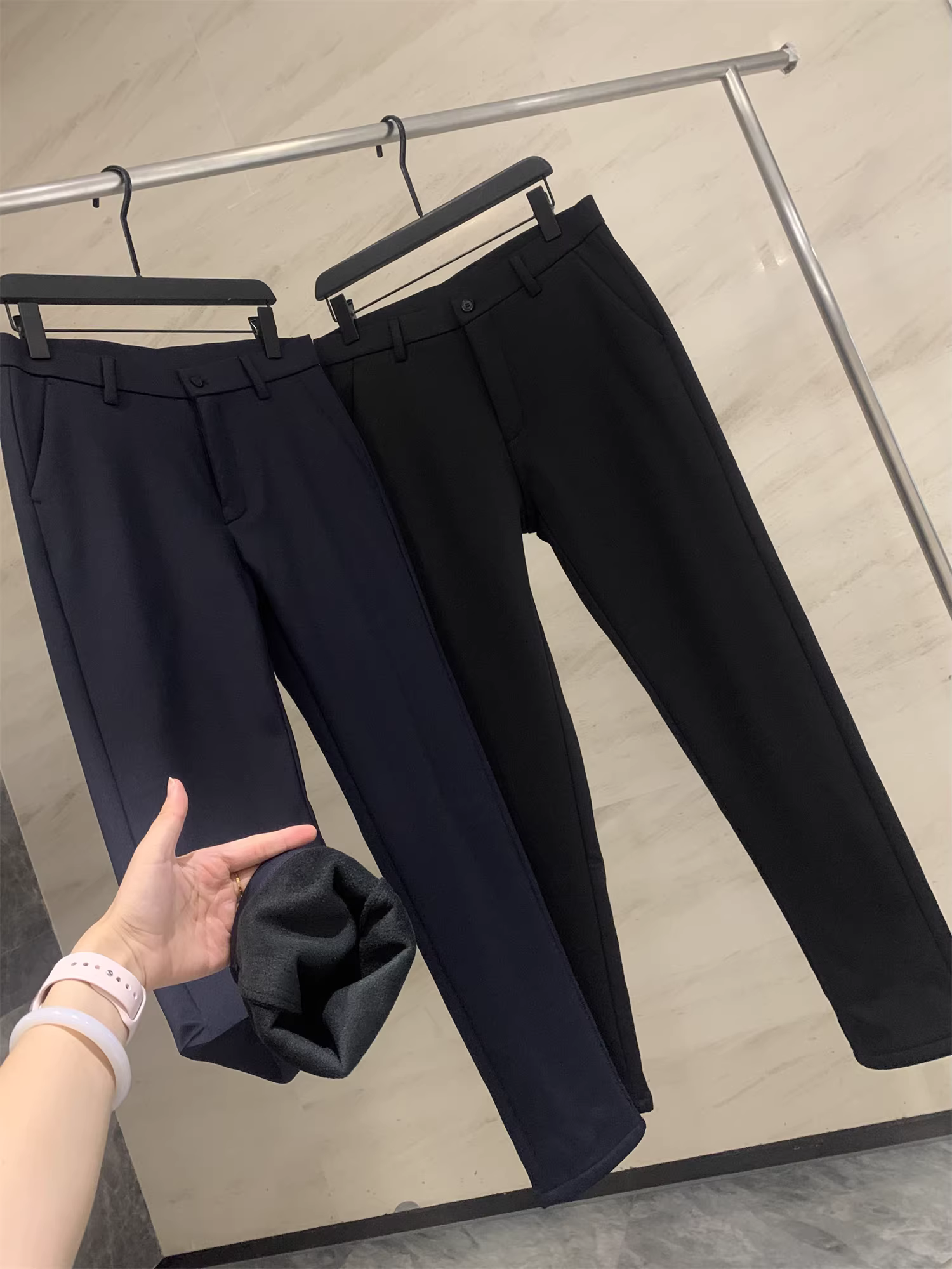 Don Quixote, một chiếc dành cho mùa đông! Quần ngoài trời chống gió hai lớp bằng vải lông cừu tổng hợp dành cho nam giới mùa đông.