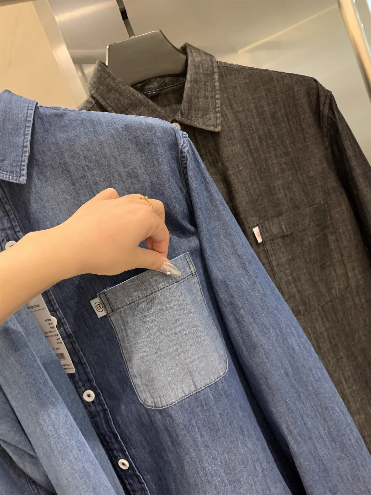 Áo khoác denim nam cổ trụ chất liệu cotton nguyên chất, bền chắc, kiểu dáng thời trang, thích hợp cho mùa xuân và mùa thu!