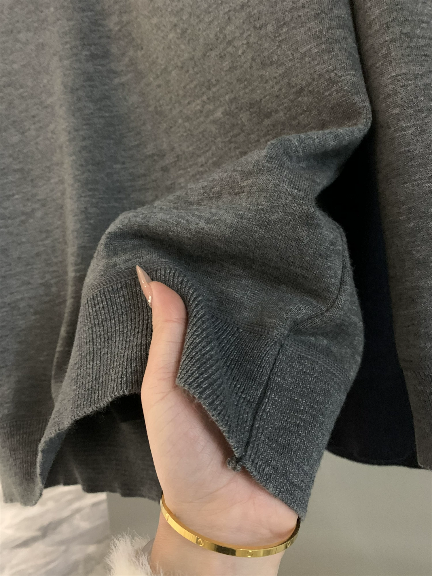 Áo len pha len cao cấp Don Quixote! Áo len dệt kim cổ POLO mềm mại, thân thiện với da, màu trơn dành cho nam mùa thu đông.