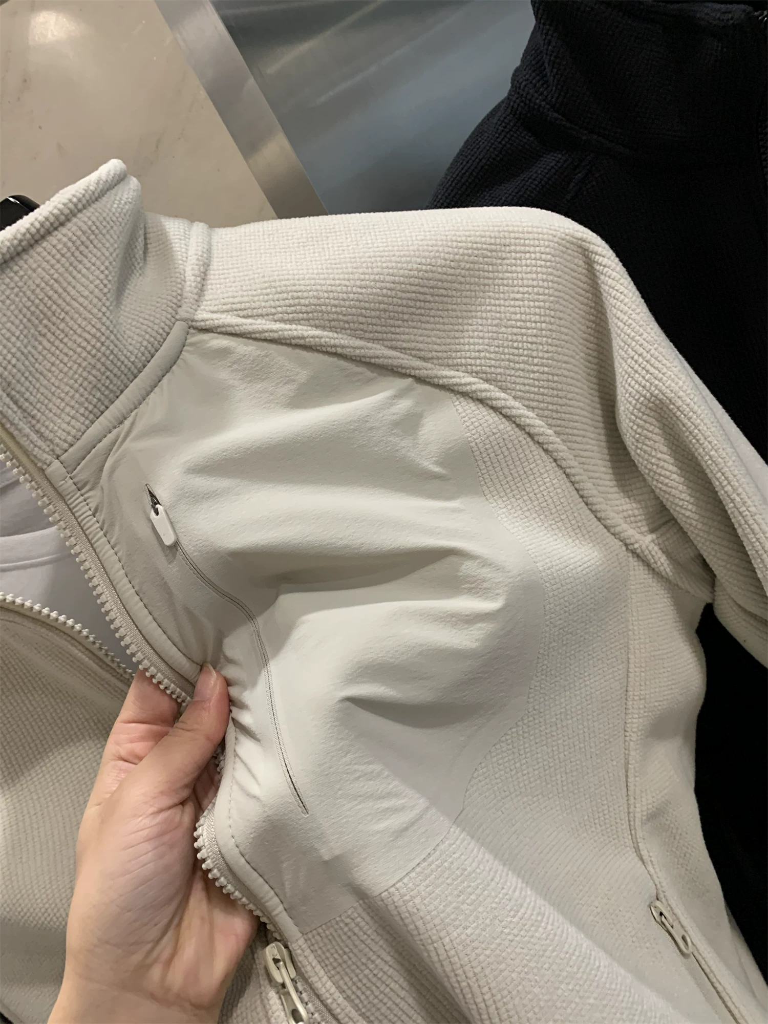 Áo khoác lông cừu Don Quixote Fleece W! Công nghệ giữ ấm bằng lông cừu hiệu quả! Áo khoác lót giữa dành cho nam và nữ khi đi ngoài trời.