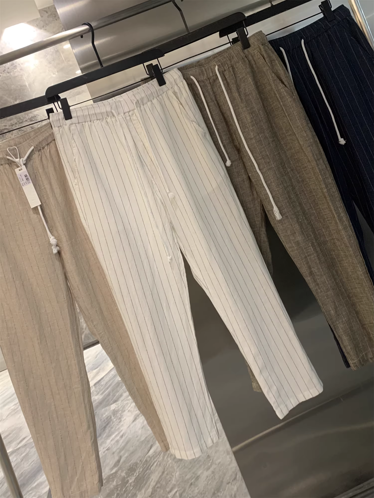 Don Quixote, một mùa hè mát mẻ! Chất liệu vải lanh + cotton! Quần vải lanh sọc thoáng khí, thấm hút mồ hôi, phong cách thường ngày dành cho nam.