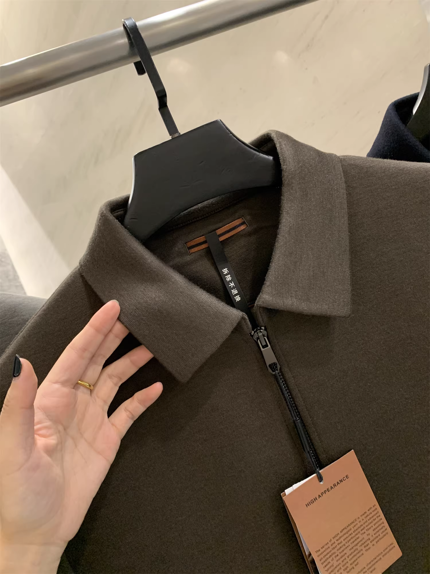 Don Quixote - Sự kết hợp giữa sang trọng Ý và sự giản dị! Sản phẩm cao cấp với mức giá hàng nghìn nhân dân tệ! Áo khoác công sở nhẹ nhàng, chất liệu pha len cừu.