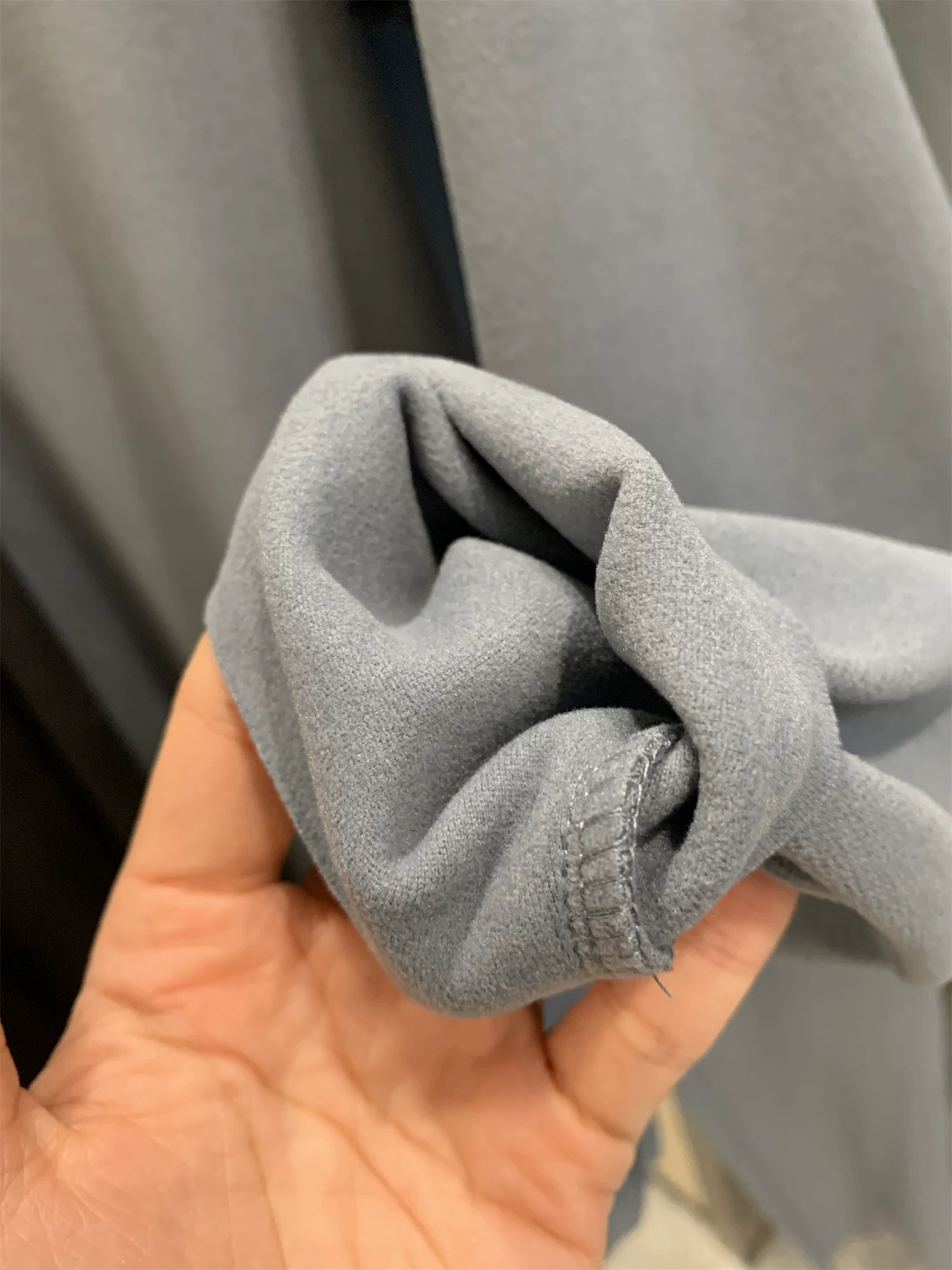 Dòng sản phẩm Don Quixote Light and Warm! Công nghệ tạo nhiệt thân thiện với da! Bộ đồ lót thường ngày màu trơn ấm áp mùa thu đông dành cho nam.