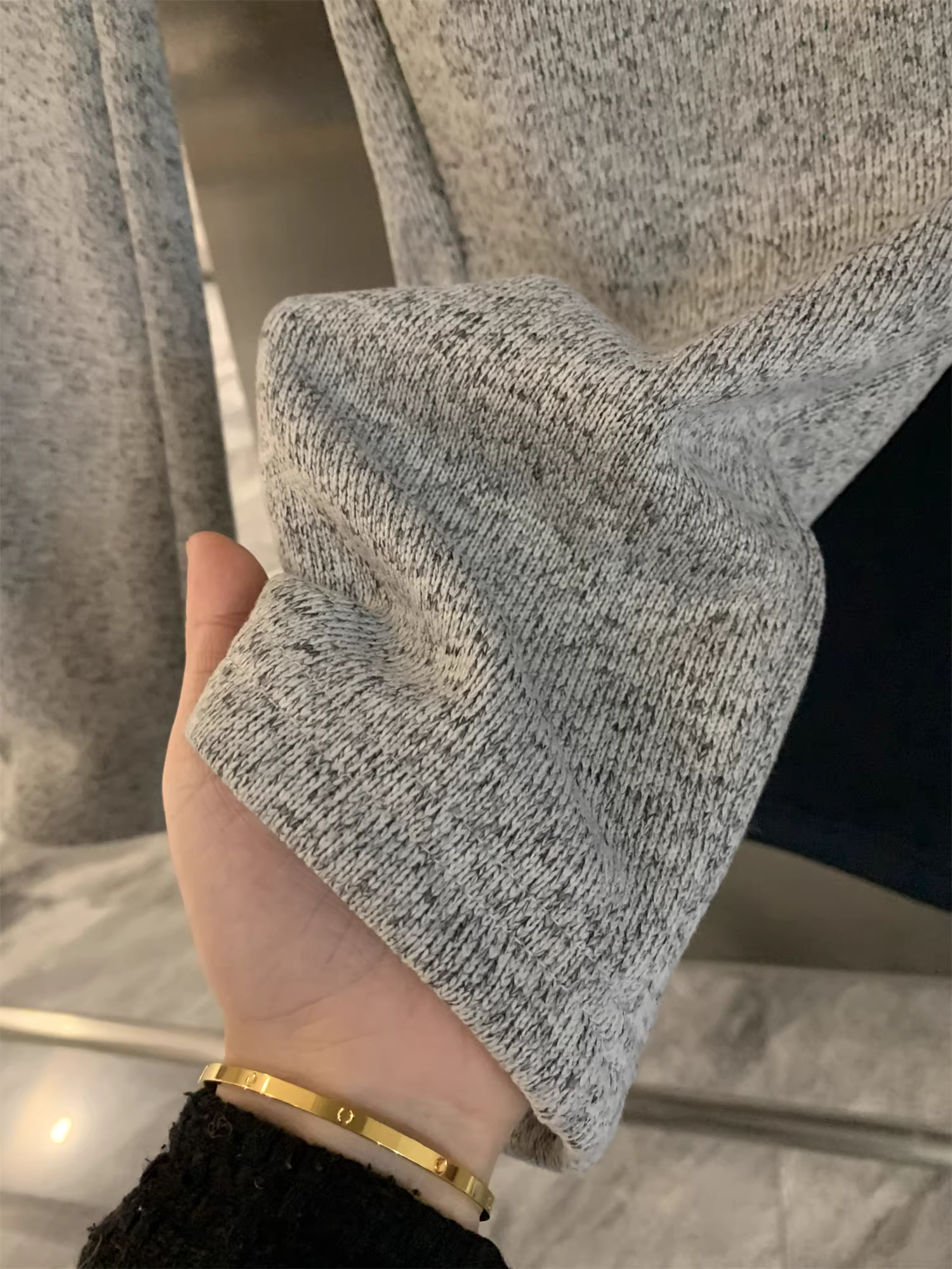 Phong cách nhà thiết kế Don Quixote! Dày dặn và ấm áp! Quần nam chất liệu vải tuýt dệt kim, kiểu dáng thường ngày, thích hợp cho mùa thu đông.