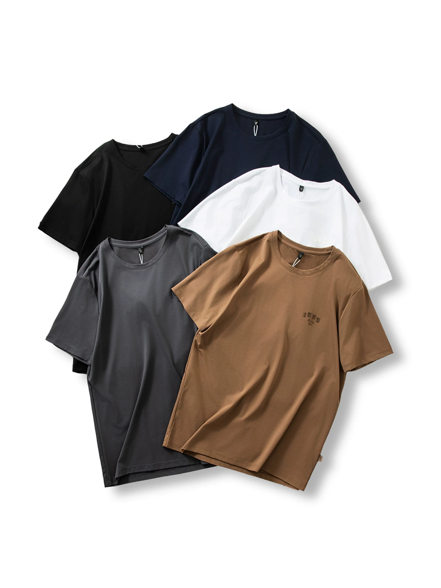 Don Quixote là sự kết hợp giữa sự sang trọng nhẹ nhàng của Pháp và chất liệu lụa pha lyocell! Áo thun nam tay ngắn thân thiện với da và thoáng khí đang là xu hướng.