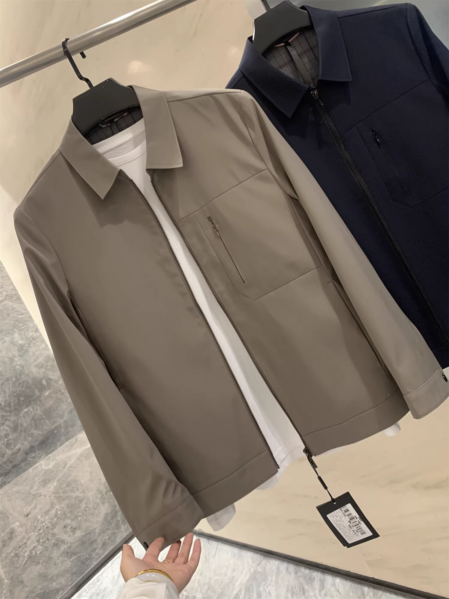 Áo khoác nam kiểu dáng cao cấp Ý phong cách Don Quixote! Áo khoác công sở nhẹ nhàng, linh hoạt, kiểu dáng lịch lãm dành cho mùa thu.