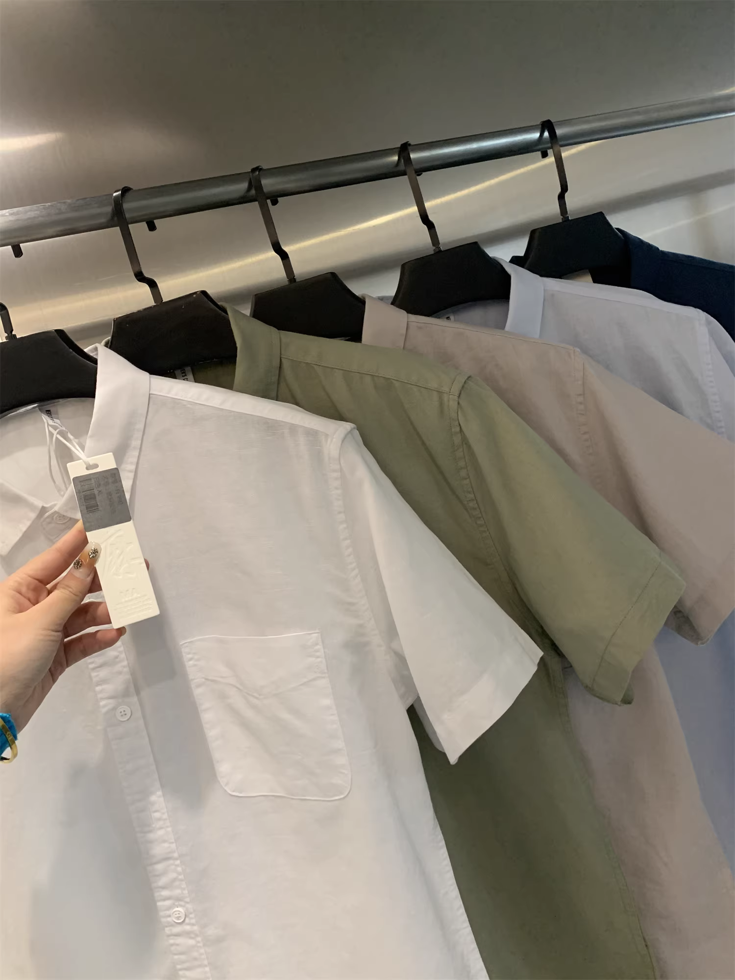 Don Quixote Reputation Cotton-Linen Blend! Áo sơ mi ngắn tay đơn giản, đa năng, màu trơn, dành cho nam mùa hè.